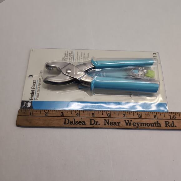 Dritz Eyelet Pliers #574 - Picture 8 of 8